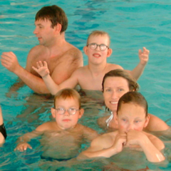 slide970_05_piscine_nouant_2004